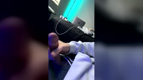 thor676 online show from April 4, 5:20 pm