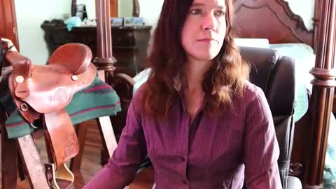 ThornburyRose online show from December 16, 7:20 pm