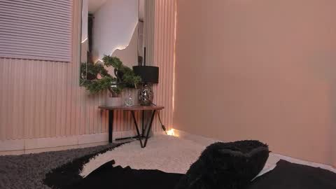 Thristan online show from February 1, 4:53 am