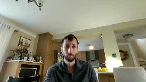 throwawayafteruse20202 online show from September 25, 4:14 pm