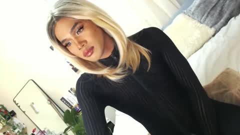 Sam online show from February 27, 5:18 am