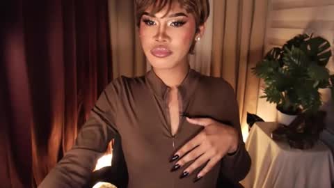 Sam online show from January 10, 8:25 pm