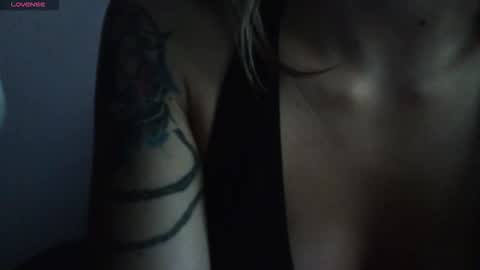 Tifanny online show from October 22, 9:49 pm