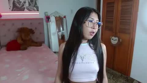 Tifanny online show from February 7, 1:14 pm