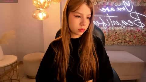 Tiffanny Sins online show from March 1, 11:14 am