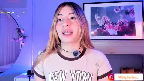 Tiffany Becker online show from December 17, 12:23 pm