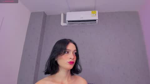 tiffany_mendez online show from October 8, 12:22 pm