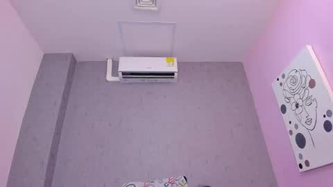 tiffany_mendez online show from October 11, 2:00 pm