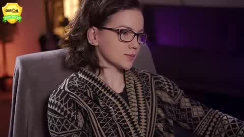 tiffanyriox online show from March 8, 5:49 am