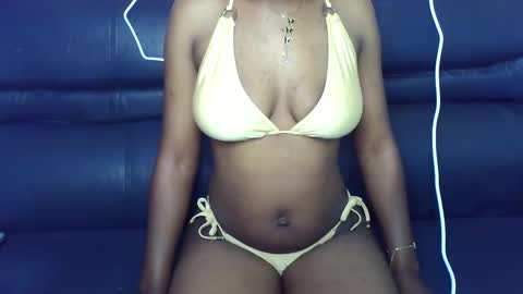 Tiffyblue online show from March 31, 1:50 am