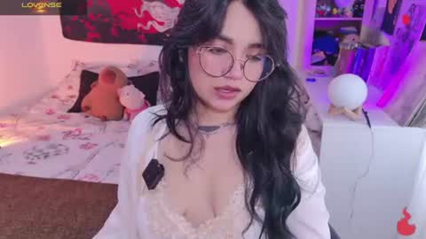 Lilith  online show from June 13, 3:33 pm