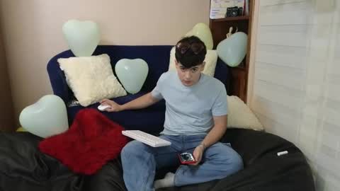 Camilo online show from February 11, 12:58 am