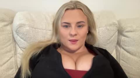 Lexi online show from September 22, 3:05 pm