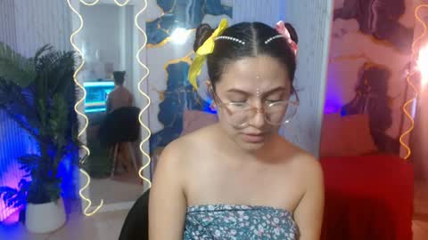 Tiiana online show from April 8, 5:21 am