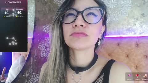 TILA TEQUILA online show from March 10, 4:03 pm