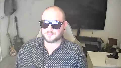 Zephyr online show from April 24, 1:18 am