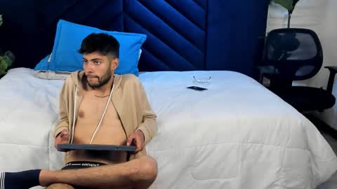 Timmy Bennett online show from March 27, 8:21 pm