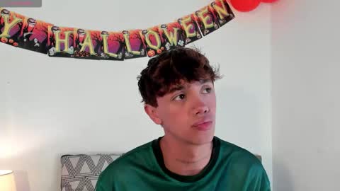 Timothy 21 years old online show from October 15, 3:32 am