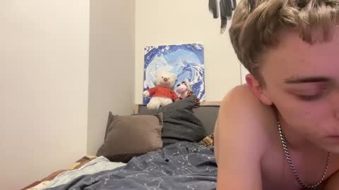 Snapshot of timveret chatting on January 17, 8:22 pm Wizard online show from January 17, 8:22 pm