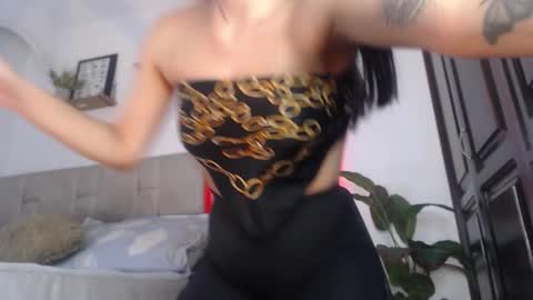 Tina Wild online show from March 24, 9:21 pm