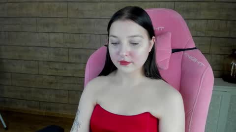 TinaBurton online show from November 8, 5:10 am