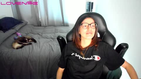 Tina online show from January 7, 9:25 pm