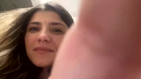 tinna21 online show from April 1, 1:41 pm