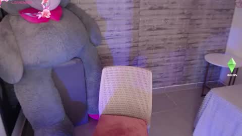 Tinna Goddess online show from February 23, 3:36 pm