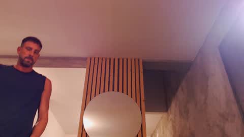 tinoclandestino online show from January 10, 5:45 pm