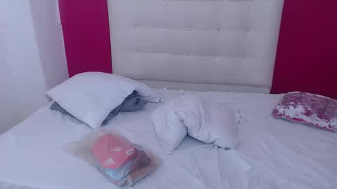 tiny_whore18 online show from September 20, 6:38 am