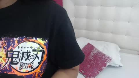 tiny_whore18 online show from March 8, 5:38 am