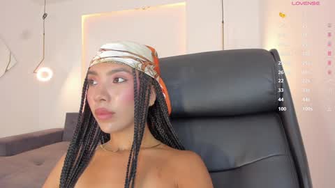 Snapshot of tinymoon_ chatting on January 21, 2:05 pm Luna online show from January 21, 2:05 pm