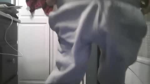 tittyzandbeer online show from March 28, 10:27 am