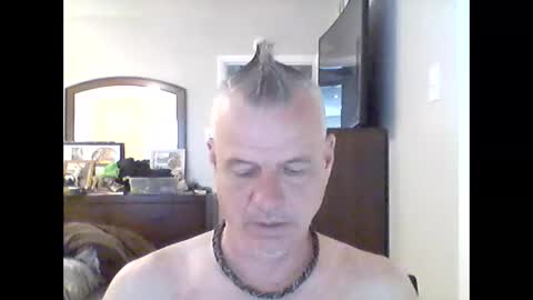 tx46m online show from March 10, 8:01 pm