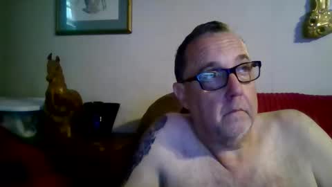 Vols online show from April 10, 10:36 pm