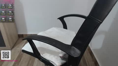 Leonel online show from December 14, 8:53 am