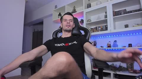 Todd online show from January 8, 4:12 am