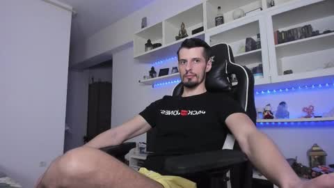 Todd online show from February 25, 10:15 am