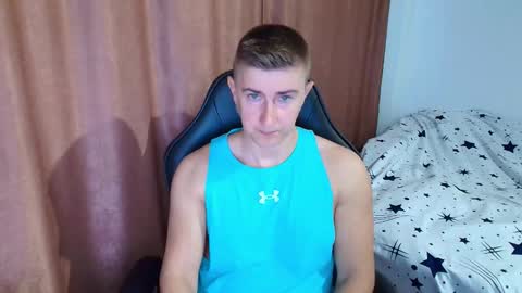 todhorny987 online show from February 2, 4:10 am