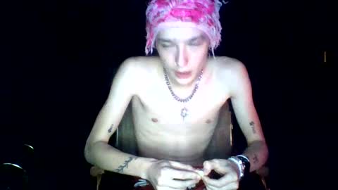 toewaffles online show from November 22, 4:44 am