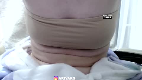 Arina online show from January 5, 11:52 pm