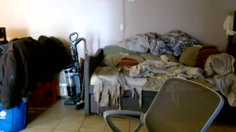 tom112292014 online show from April 15, 5:05 pm