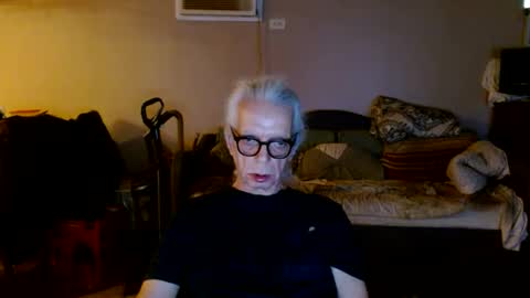 tom112292014 online show from September 12, 11:23 am