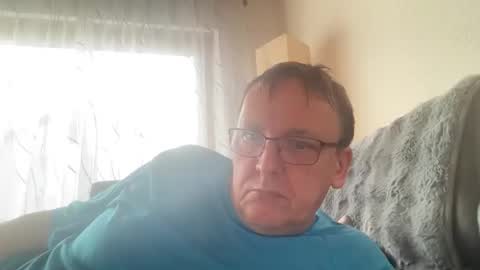 Tom online show from March 3, 3:30 pm