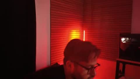 Bear and Chaw online show from November 16, 9:17 pm