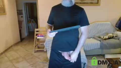 Tomas Milian online show from August 7, 11:03 pm