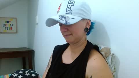 Blue online show from March 27, 11:28 pm