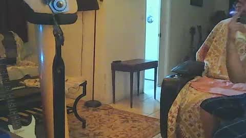 sirmuggsalot online show from July 24, 1:03 am