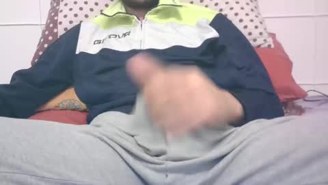 tommaso9046 online show from January 6, 2:58 pm