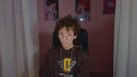 Tommie online show from February 21, 5:46 am